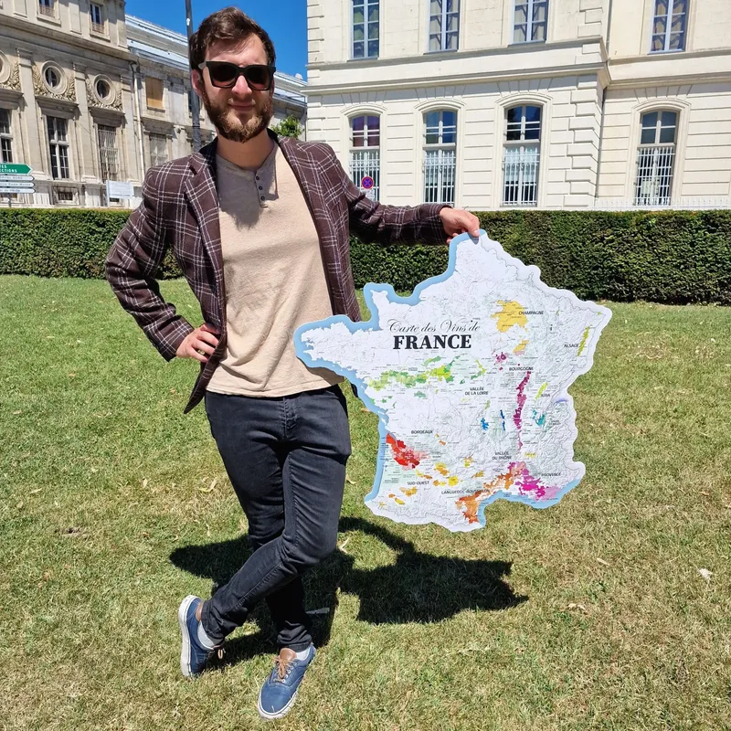 Carte des vins de France, découpe hexagone 85 cm : reproduction de l’ancienne carte murale d’école