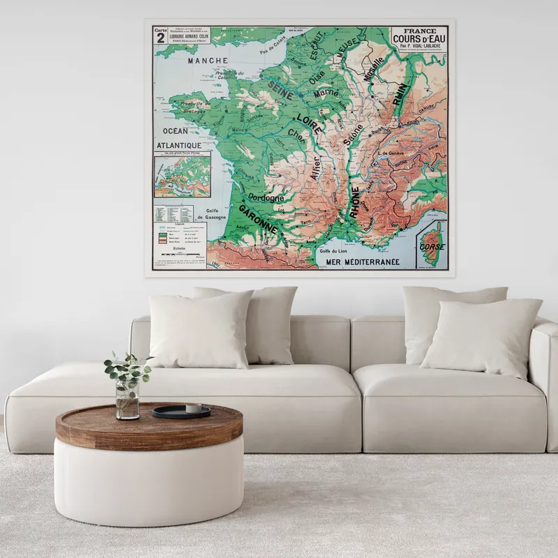 Carte Vidal-Lablache n° 2, France, cours d’eau accrochée dans un intérieur, en situation