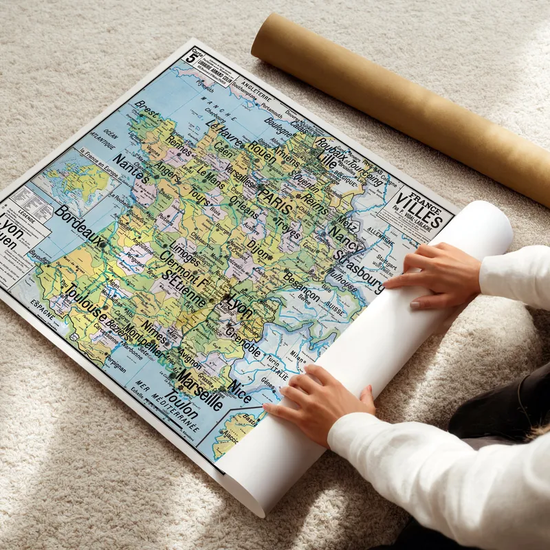Carte Vidal-Lablache n° 5, France, villes sur poster papier, livrée roulée en tube carton