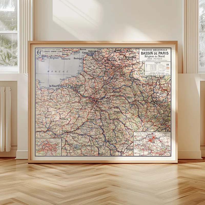 Carte Vidal-Lablache n° 61 bis, Bassin de Paris, politique accrochée dans un intérieur, en situation